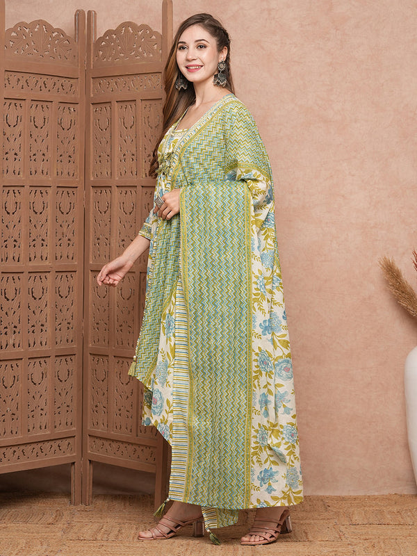 Floral Mirror Embroidered Kurta Set