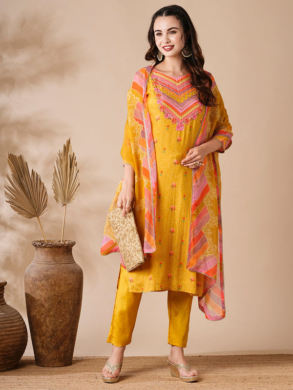 Floral Mirror & Aari Kurta Set
